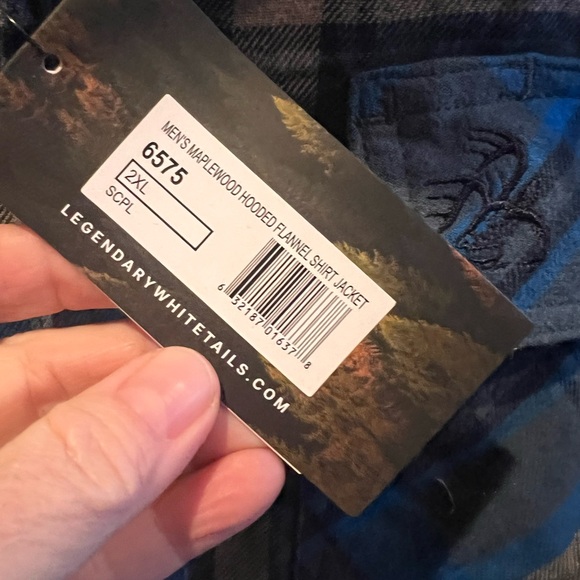 Legendary Whitetails Men's Blue Plaid Shirt Jacket NWT - Picture 5 of 8